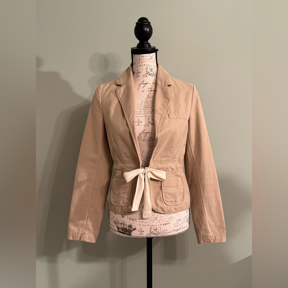 Old Navy Women’s Size Small Khaki Tie Waist Blazer